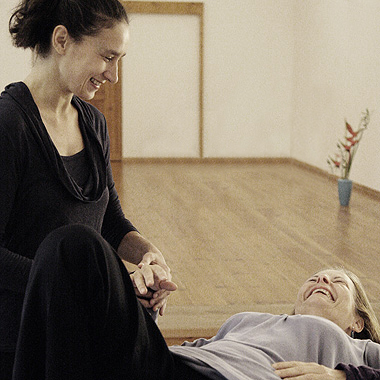 Alexandertechnik Bewegung Anleitung